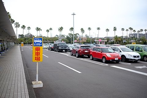 宮崎空港レンタカー送迎バス乗り場